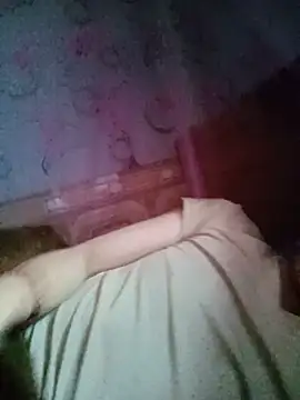 Snapshot of Vily-lonely chatting on 07/29/26, 03:15 Vily-lonely online show from 07/29/26, 03:15