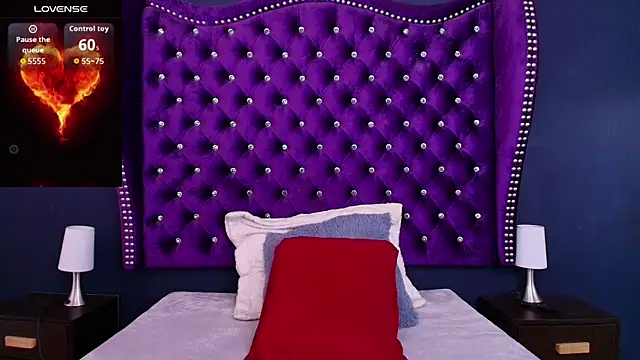 Snapshot of MistressNyx_ chatting on 04/08/26, 01:55 MistressNyx online show from 04/08/26, 01:55