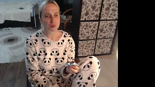Sweet hot shrmp online show from 06/19/26, 05:17