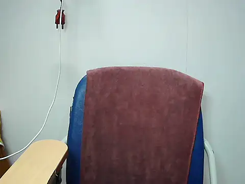 Lyna 2k online show from 05/09/26, 05:18