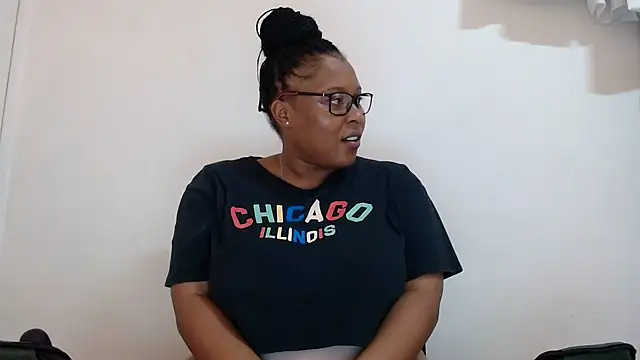 Snapshot of xxZoeyx chatting on 03/13/25, 11:30 xxZoeyx online show from 03/13/25, 11:30