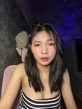 Snapshot of Love-suck12 chatting on 03/30/26, 03:02 Love-suck12 online show from 03/30/26, 03:02