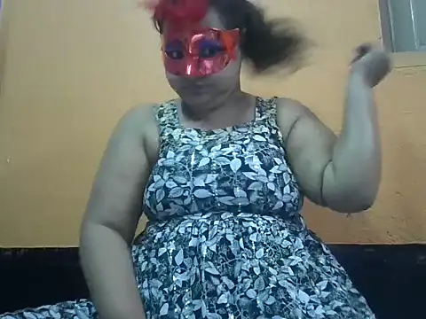 Snapshot of Naina1994 chatting on 03/30/26, 10:38 Naina1994 online show from 03/30/26, 10:38