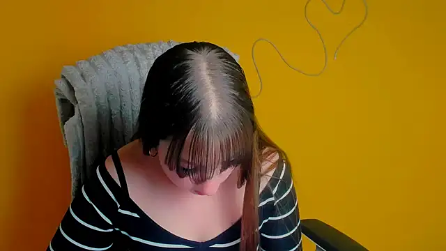 Snapshot of Tiffani_Angel chatting on 05/16/26, 10:36 Tiffani Angel online show from 05/16/26, 10:36