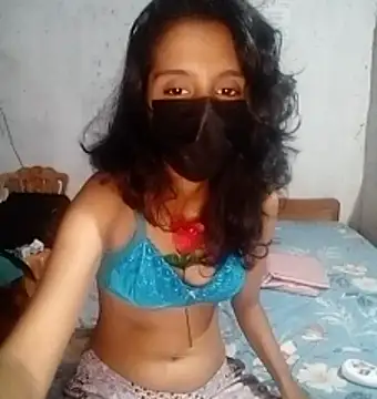 Snapshot of manu_babe chatting on 04/05/26, 04:48 manu babe online show from 04/05/26, 04:48