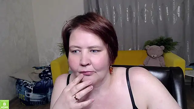 QUEEN02030 online show from 05/08/26, 03:06