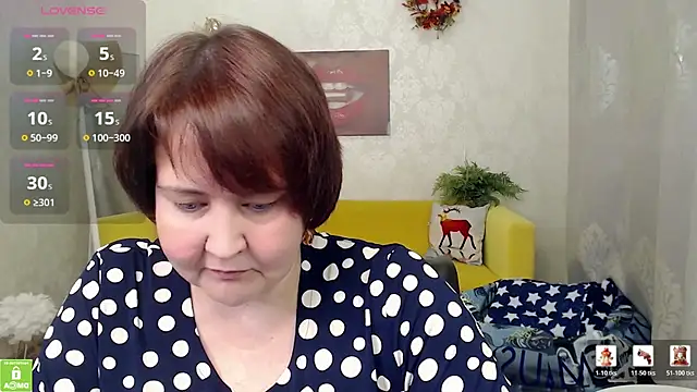 Snapshot of QUEEN02030 chatting on 07/02/26, 02:45 QUEEN02030 online show from 07/02/26, 02:45