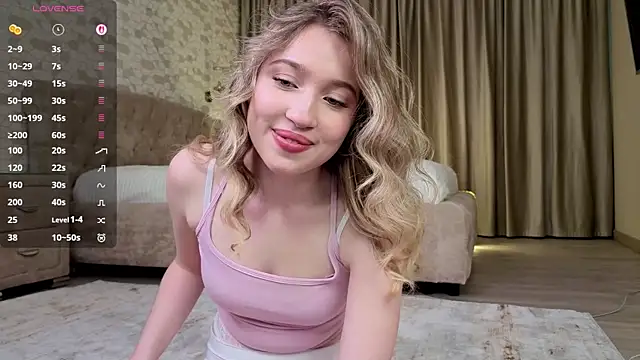 Snapshot of Alvera chatting on 03/30/26, 02:40 Alvera online show from 03/30/26, 02:40