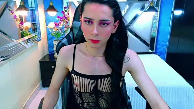 Snapshot of Sharlon_ chatting on 04/04/26, 08:17 Sharlon online show from 04/04/26, 08:17