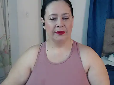 carlareyesk977 online show from 05/03/26, 11:49