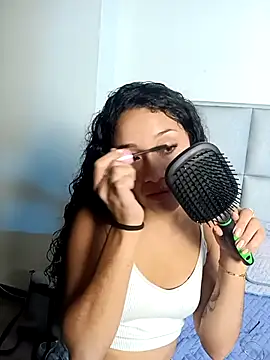 Isis black online show from 04/12/26, 03:44