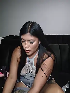 aleenavarro online show from 06/08/26, 02:23