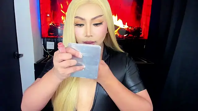  YourBeautifulShemale  online show from 05/10/26, 03:39