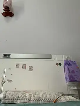 Zbnmji online show from 04/24/26, 03:09