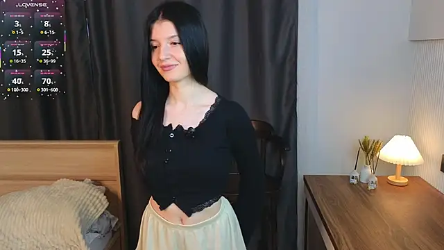 Snapshot of JazminLantey chatting on 04/12/26, 01:10 JazminLantey online show from 04/12/26, 01:10