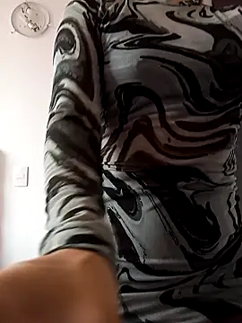 Snapshot of themaskeddiosa_ chatting on 04/01/26, 03:09 themaskeddiosa online show from 04/01/26, 03:09