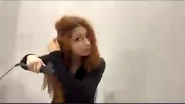 AnalisaPfliger online show from 04/08/26, 03:39