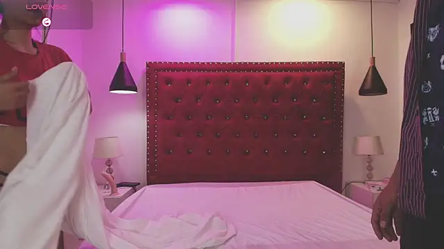 Jack and Emma  online show from 04/08/26, 12:49