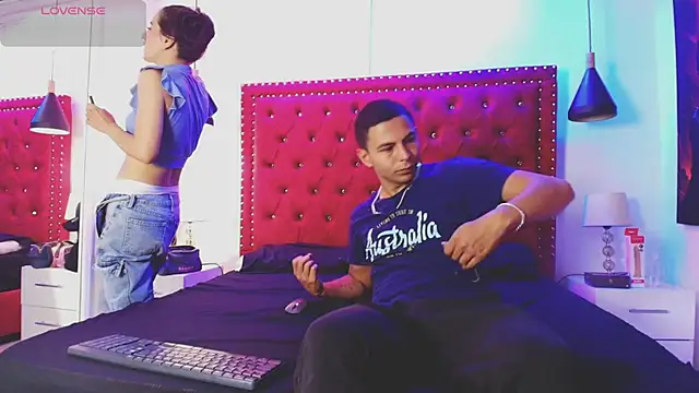 Jack and Emma  online show from 04/14/26, 12:33