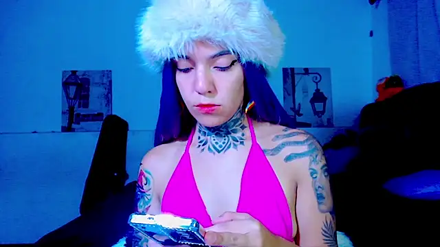 LannieGonzales online show from 05/11/26, 01:17