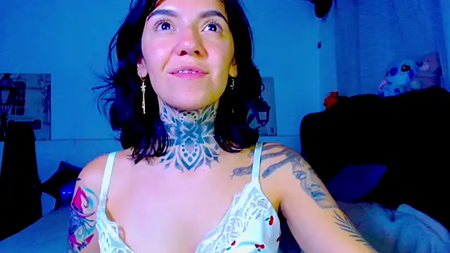 LannieGonzales online show from 05/14/26, 02:29