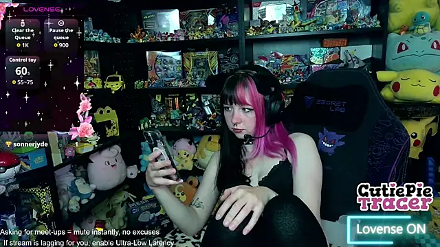 CutieTracer online show from 05/26/26, 12:12