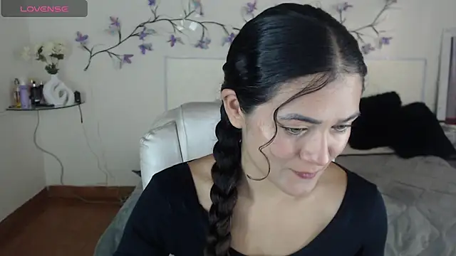 FreyaRouge online show from 04/04/26, 02:25