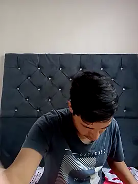 Snapshot of Ian-yin08 chatting on 04/03/26, 05:55 Ian-yin08 online show from 04/03/26, 05:55