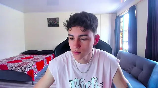 Snapshot of Luke_Chill chatting on 04/01/26, 06:38 Luke Chill online show from 04/01/26, 06:38