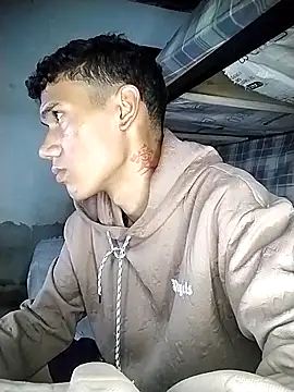 Athenas 23CM online show from 04/28/26, 03:00