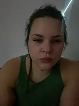 Snapshot of vicky1901 chatting on 05/06/26, 09:53 vicky1901 online show from 05/06/26, 09:53