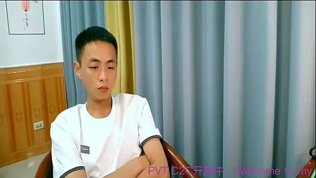 Snapshot of davidboys chatting on 06/15/26, 05:26 davidboys online show from 06/15/26, 05:26