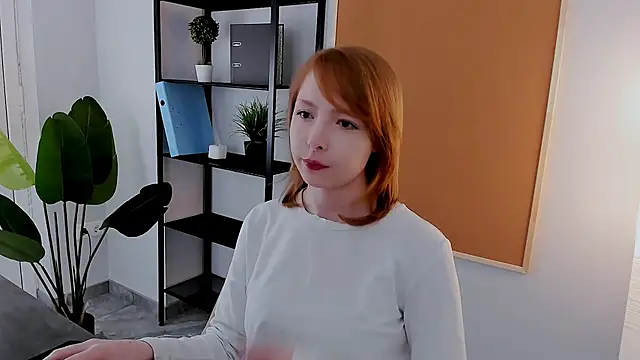 Snapshot of CherryCrushLove chatting on 04/10/26, 05:56 CherryCrushLove online show from 04/10/26, 05:56