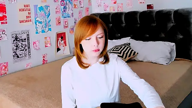 Snapshot of CherryCrushLove chatting on 04/21/26, 05:58 CherryCrushLove online show from 04/21/26, 05:58