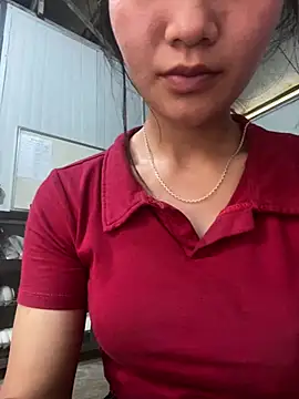 Snapshot of Elisa-a chatting on 04/02/26, 09:40 Elisa-a online show from 04/02/26, 09:40