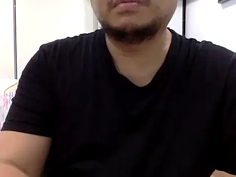 Snapshot of lefleur1986 chatting on 04/05/26, 11:51 lefleur1986 online show from 04/05/26, 11:51