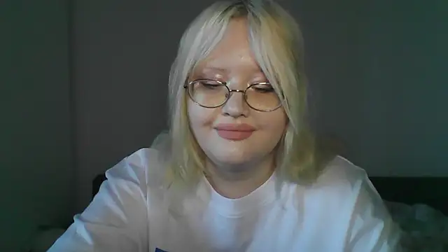 Elayne Sweet online show from 04/30/26, 06:09