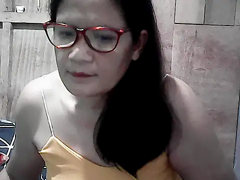 PinayZaira online show from 05/01/26, 07:07