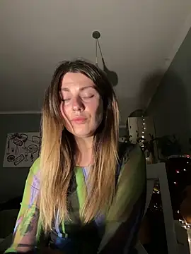 Snapshot of Rita_Tease chatting on 03/31/26, 04:40 Rita Tease online show from 03/31/26, 04:40