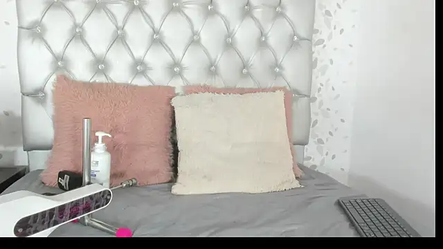 Snapshot of brenda_sofia69 chatting on 07/29/26, 01:42 brenda sofia69 online show from 07/29/26, 01:42