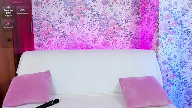 MissAlison   online show from 07/06/26, 05:59