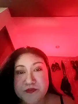 Snapshot of dominalisa chatting on 04/21/26, 09:37 dominalisa online show from 04/21/26, 09:37
