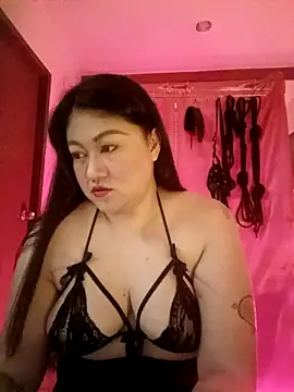 Snapshot of dominalisa chatting on 05/09/26, 11:48 dominalisa online show from 05/09/26, 11:48