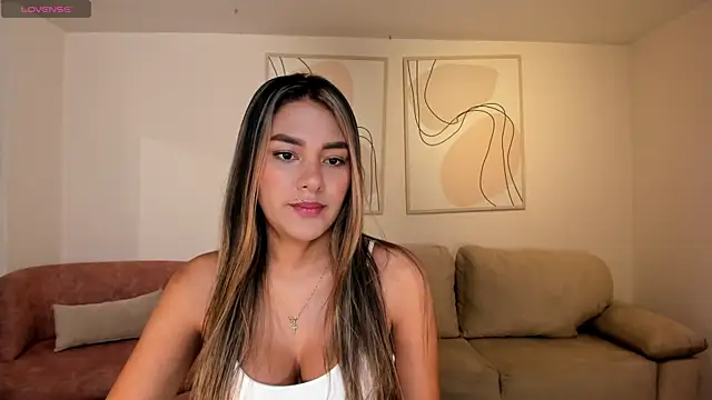 SophieWatsonX online show from 05/11/26, 12:11