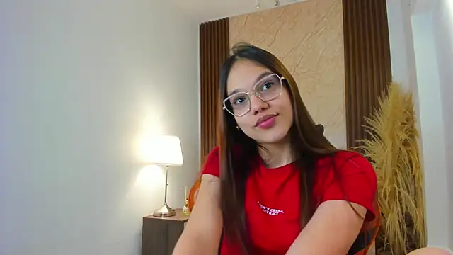 Snapshot of Vi_zzy chatting on 04/02/26, 06:16 Vi zzy online show from 04/02/26, 06:16