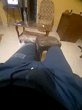 beebuzz0 online show from 03/31/26, 08:53