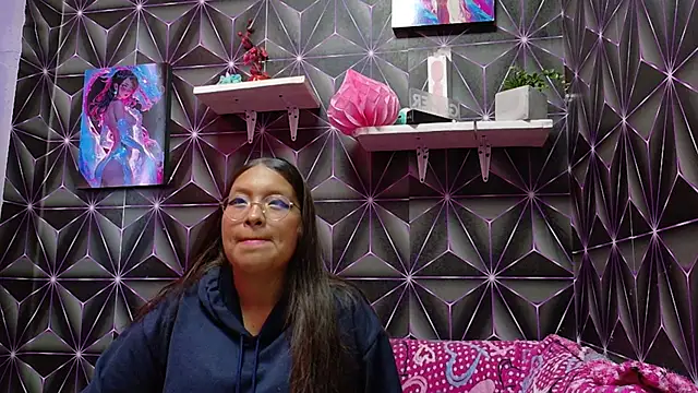 Snapshot of Camila_Prinx chatting on 04/01/26, 03:42 Camila Prinx online show from 04/01/26, 03:42