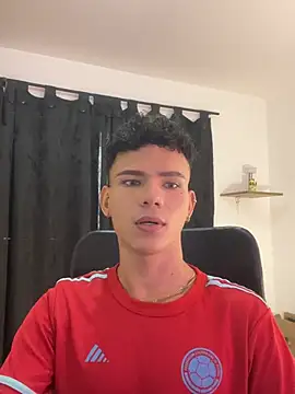 sebascuterouss online show from 05/11/26, 01:50