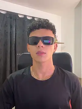sebascuterouss online show from 05/12/26, 12:24