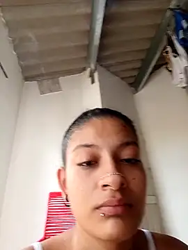 Snapshot of Lyra_Siren chatting on 04/02/26, 04:37 Lyra Siren online show from 04/02/26, 04:37